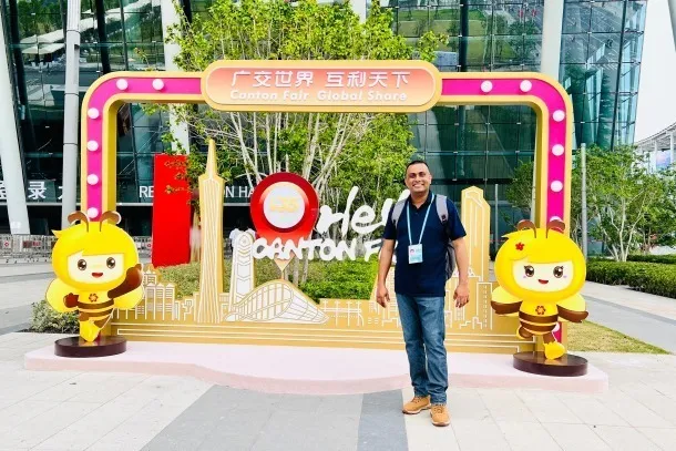 Dr. Upanith is at canton fair